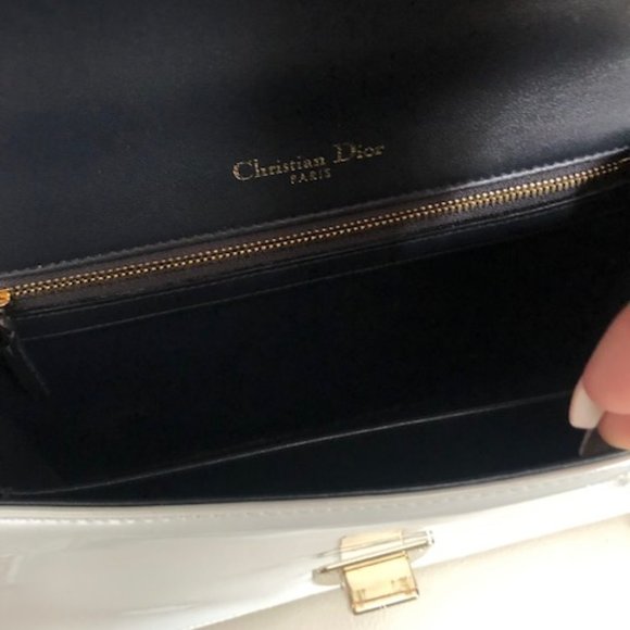 Dior Pearl Limited Edition Bag - Picture 6 of 7